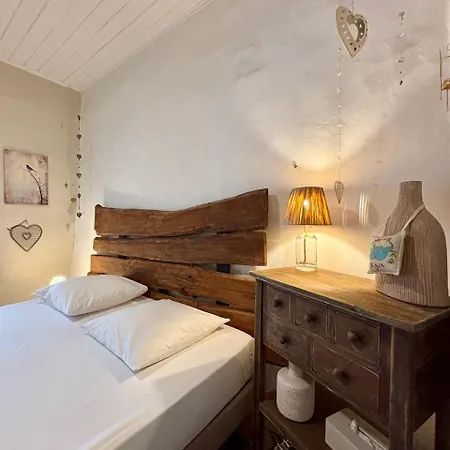 度假居 La Nothe, Maison De Charme, Port & Etang 布齐盖